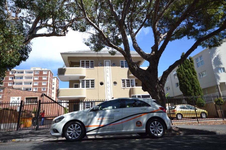1 Bedroom Property for Sale in Sea Point Western Cape